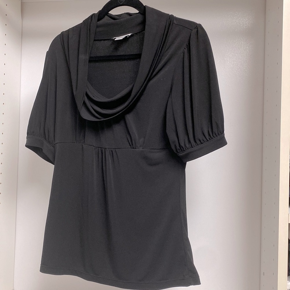Like New - Loft cowl neck short sleeve top - Small